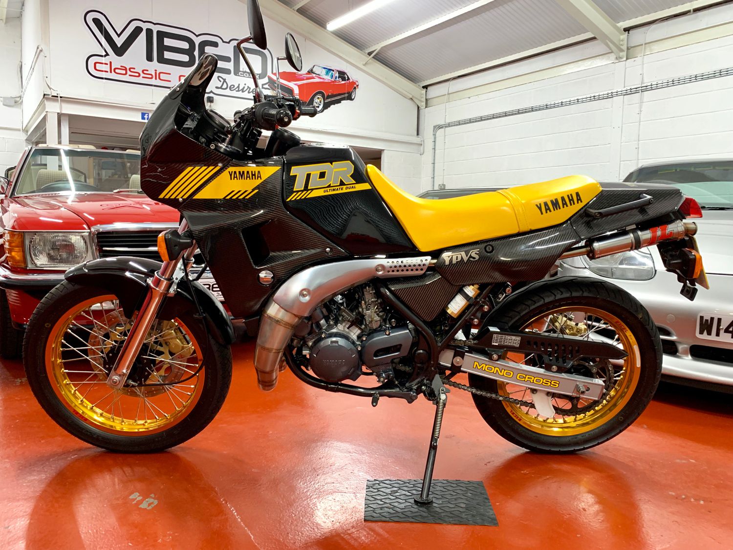 Vibed.co.uk Yamaha TDR 250 YPVS 1988 // Only 5k Miles
